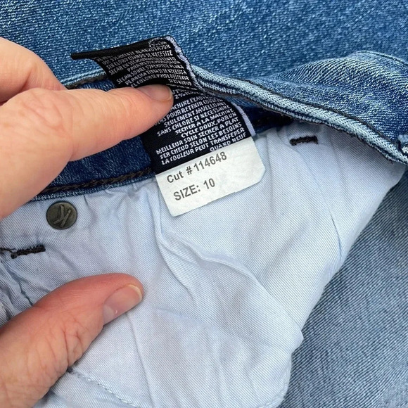 Kut from the Kloth Catherine mid- rise boyfriend jean size 10 - Picture 4 of 6